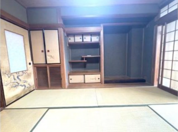 泉南市新家、中古一戸建ての画像です