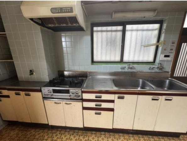 泉南市新家、中古一戸建ての画像です