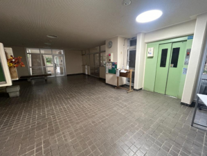 泉南市信達大苗代、マンションの画像です