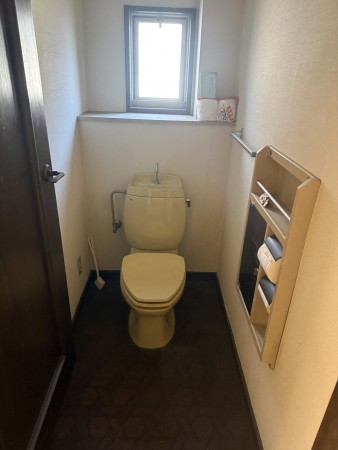 阪南市緑ヶ丘、中古一戸建ての画像です