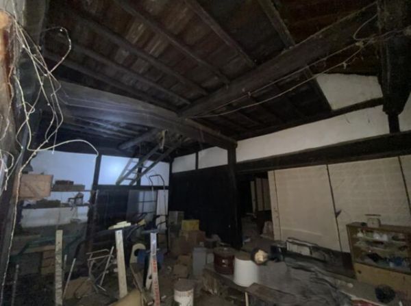 泉南市別所、中古一戸建ての画像です