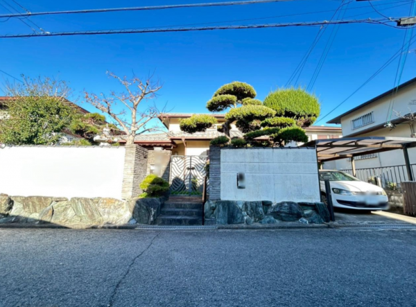 阪南市光陽台、中古一戸建ての画像です