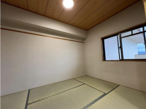 阪南市黒田、マンションの画像です