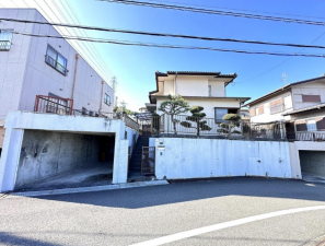 阪南市箱作、中古一戸建ての画像です