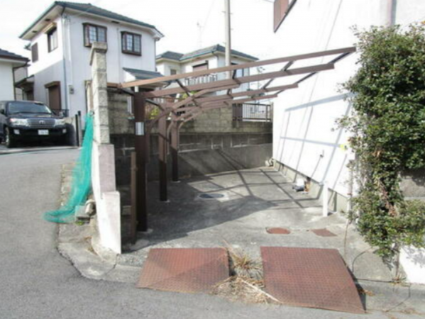 阪南市箱作、中古一戸建ての画像です