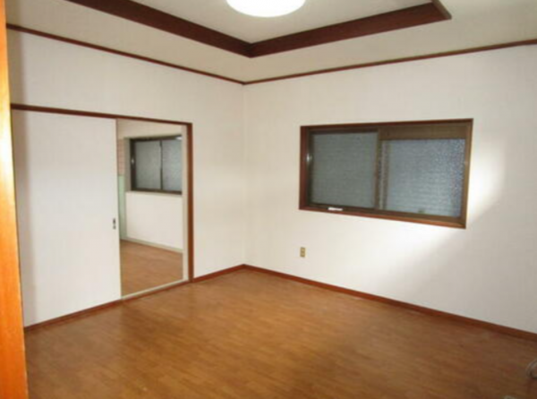 阪南市箱作、中古一戸建ての画像です