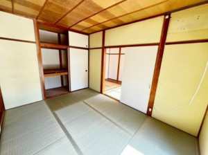 阪南市箱作、中古一戸建ての画像です