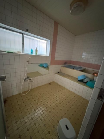 泉南郡岬町深日、収益物件/店舗付住宅の画像です