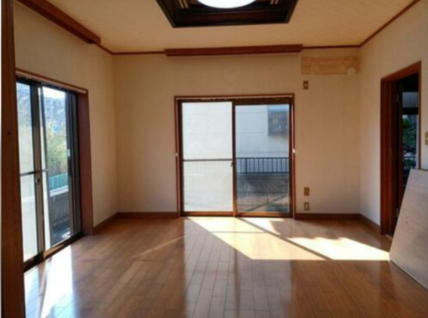 阪南市さつき台、中古一戸建ての画像です