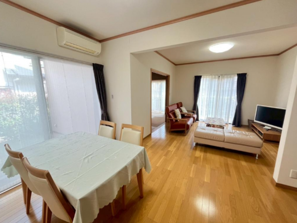 阪南市桃の木台、中古一戸建ての画像です