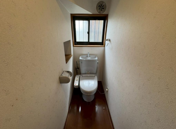 泉南市新家、中古一戸建ての画像です