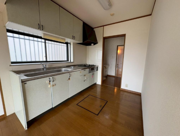 泉南市新家、中古一戸建ての画像です