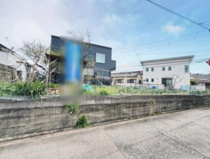 泉南市信達市場、土地の画像です