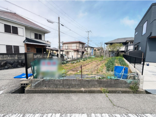 泉南市信達市場、土地の画像です