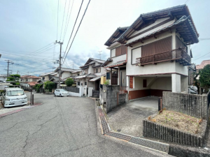 泉南市新家、中古一戸建ての画像です