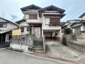 泉南市新家、中古一戸建ての画像です