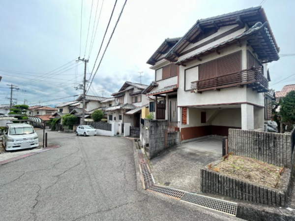 泉南市新家、中古一戸建ての画像です