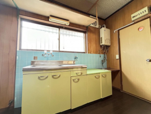 泉南市岡田、中古一戸建ての画像です