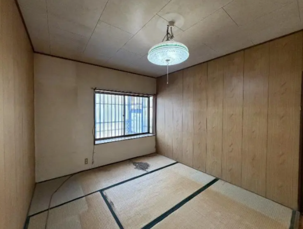 阪南市緑ヶ丘、中古一戸建ての画像です