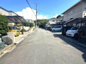 阪南市緑ヶ丘、中古一戸建ての画像です