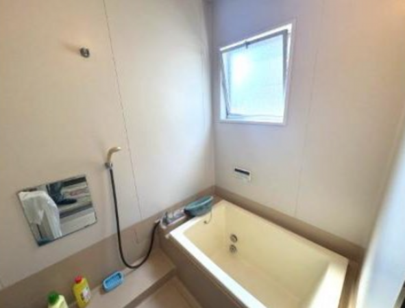 阪南市緑ヶ丘、中古一戸建ての画像です