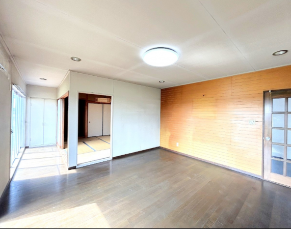 邑楽郡邑楽町大字中野、中古一戸建ての画像です