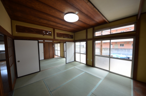 館林市緑町、収益物件/住宅付店舗の画像です