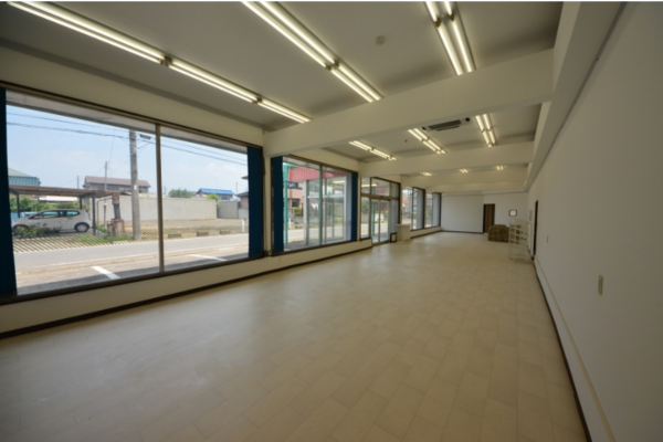 館林市緑町、収益物件/住宅付店舗の画像です