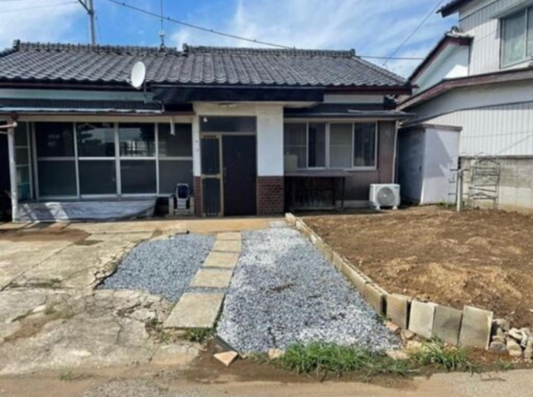 館林市成島町、中古一戸建ての画像です
