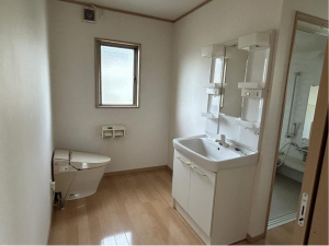 館林市朝日町、中古一戸建ての画像です