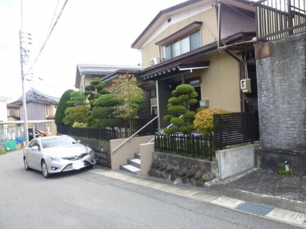 高山市上岡本町、中古一戸建ての画像です