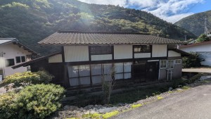 高山市久々野町、中古一戸建ての画像です