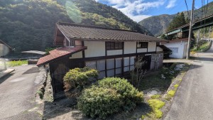 高山市久々野町、中古一戸建ての画像です