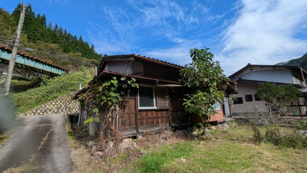 高山市久々野町、中古一戸建ての画像です