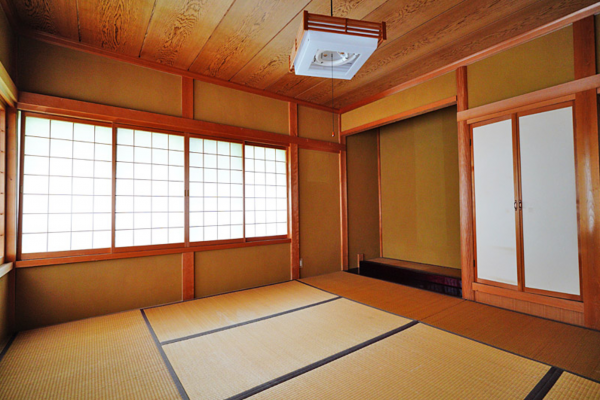 高山市下岡本町、中古一戸建ての画像です