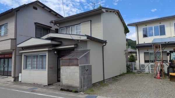 高山市西之一色町、中古一戸建ての画像です
