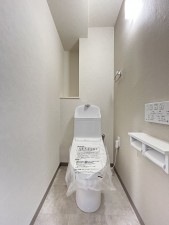 豊田市前山町、マンションのトイレ画像です