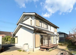 豊田市栄生町、中古一戸建ての画像です