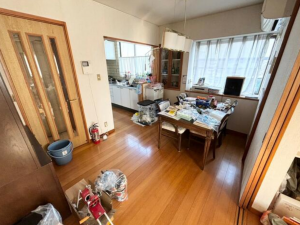 豊田市栄生町、中古一戸建ての画像です