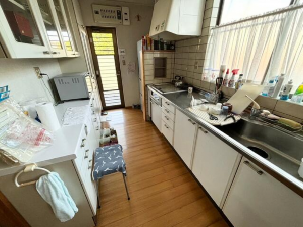 豊田市栄生町、中古一戸建ての画像です