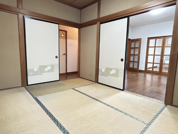 豊田市平山町、中古一戸建ての内装画像です