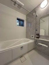 豊田市寺部町、新築一戸建ての風呂画像です