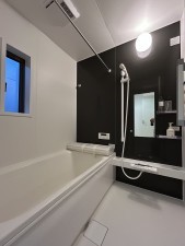 豊田市井上町、新築一戸建ての風呂画像です