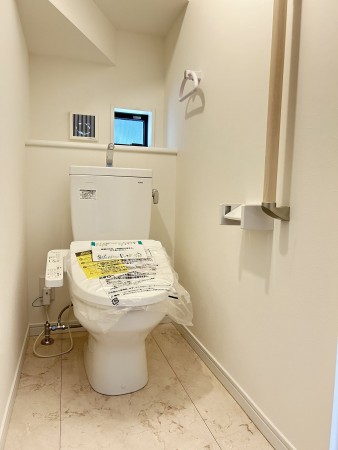 豊田市明和町、新築一戸建てのトイレ画像です
