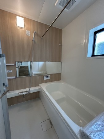 豊田市明和町、新築一戸建ての風呂画像です