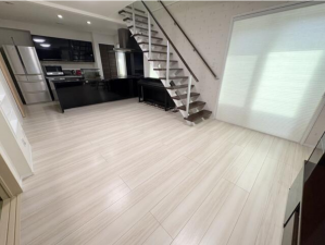 豊田市山之手、中古一戸建ての居間画像です