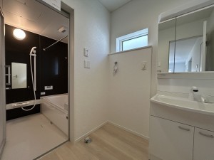 豊田市志賀町、新築一戸建ての風呂画像です