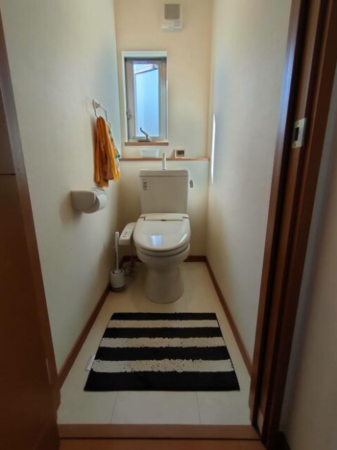 豊田市美和町、中古一戸建てのトイレ画像です