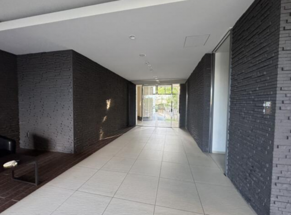 豊田市豊栄町、マンションの画像です