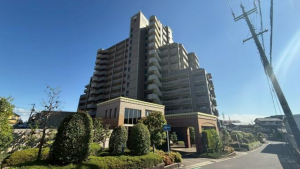 豊田市寿町、マンションの画像です